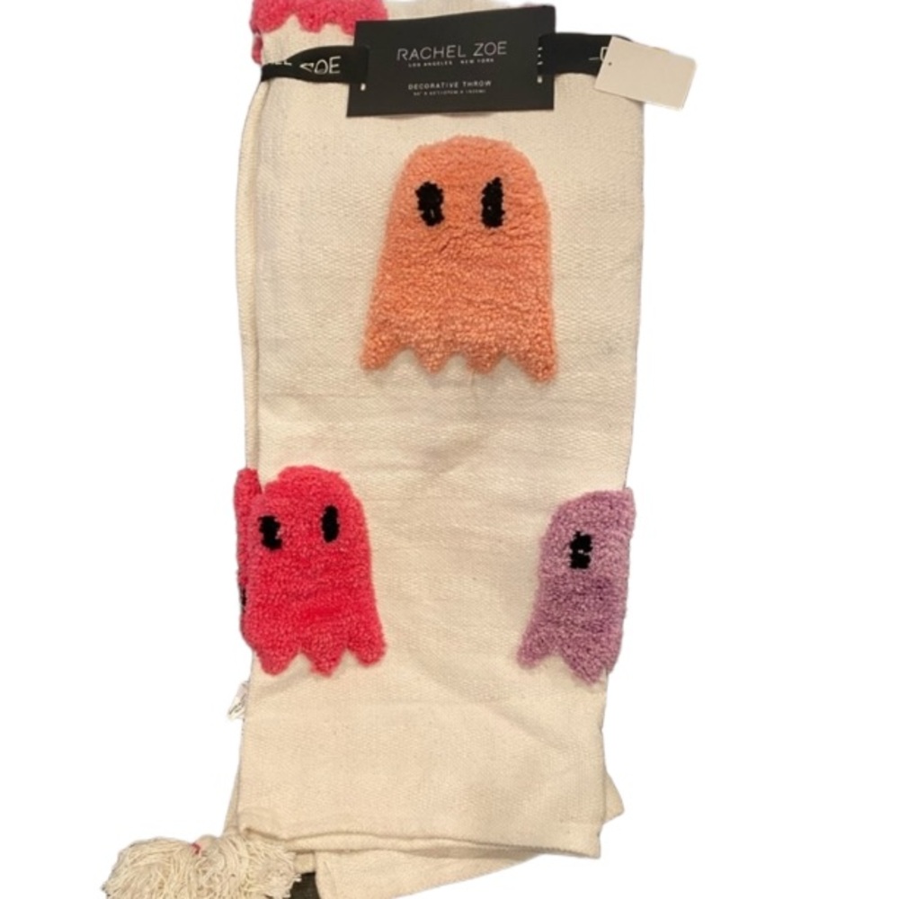 NWT Rachel Zoe Halloween pink Ghost Blanket Viral TikTok Pastel Colorful Pink
